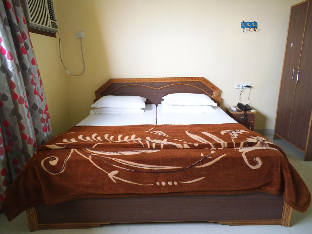 Hotel City Centre Agartala Zewnętrze zdjęcie